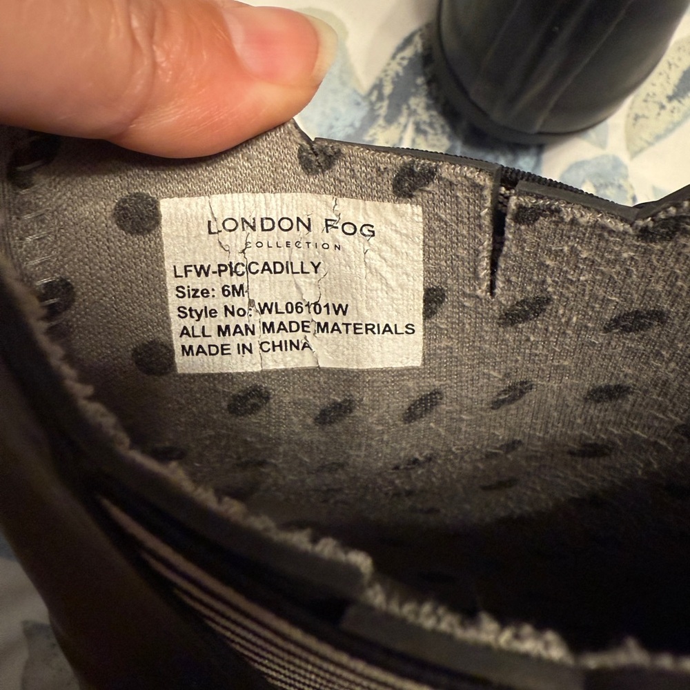 London Fog Black Winter Rain Boots with Elastic Panels - Picture 3 of 4